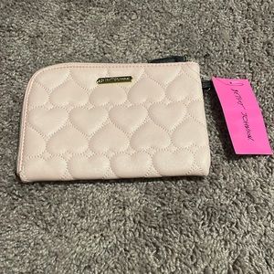 Betsey Johnson pouch Valentine’s Day hearts collection NEW